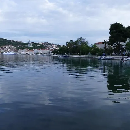 Seafront Ana Appartamento